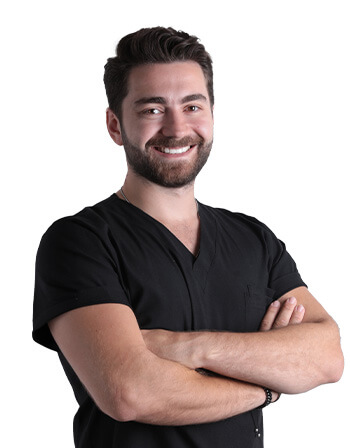 Dr. Burak Tuncer Dyrektor Medyczny